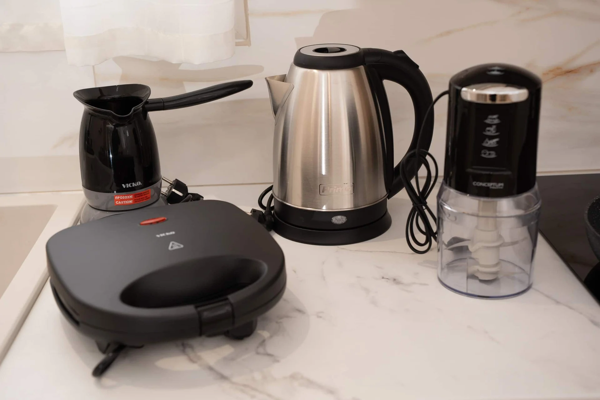 Kettle, coffee maker and sandwich toaster
