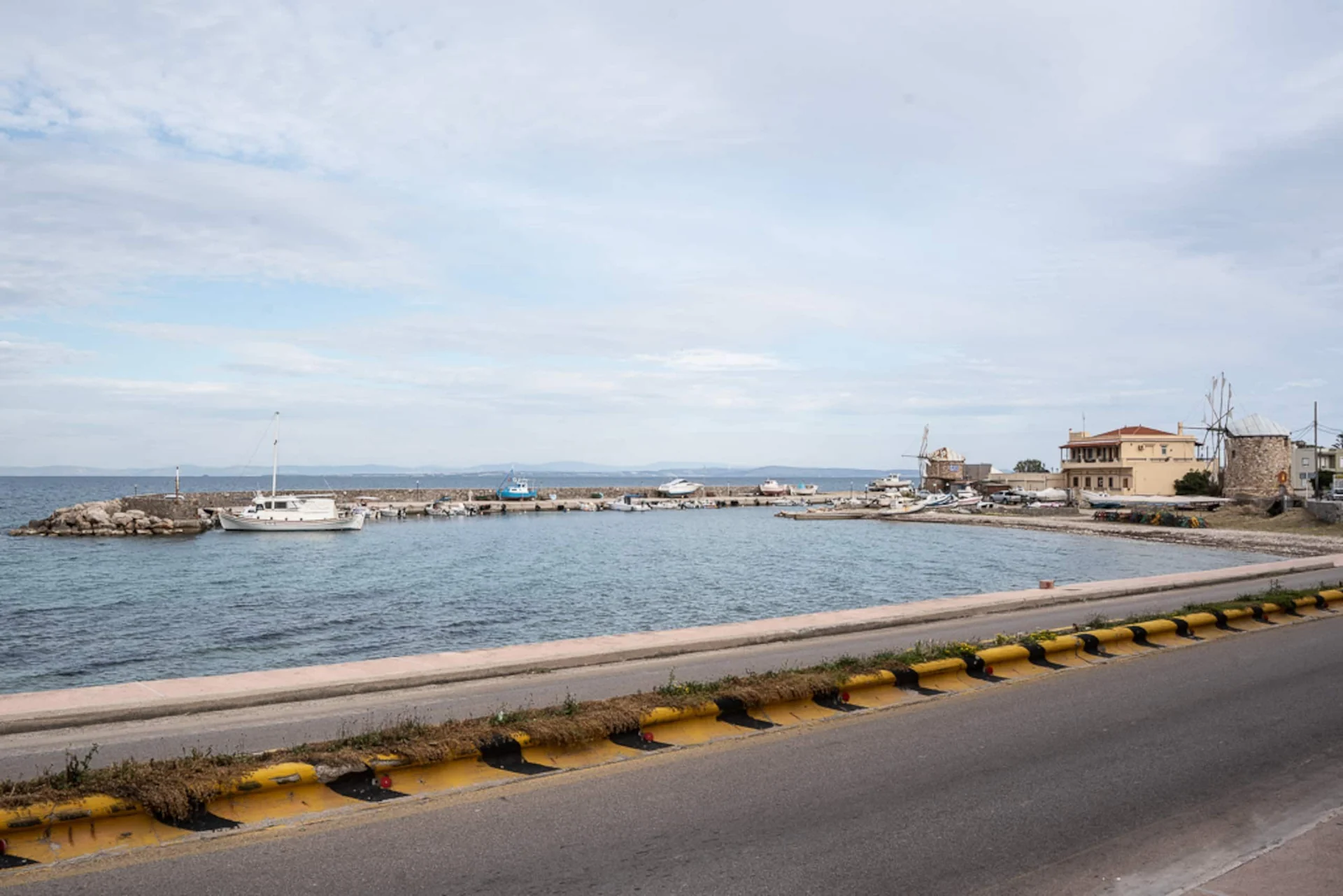 Η θάλασσα στη γειτονιά μας